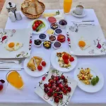 Linda Class - Boutique Class Ξενοδοχείο 3*