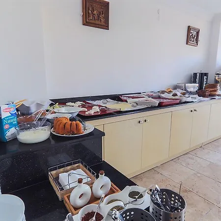 Linda Class - Boutique Class Отель