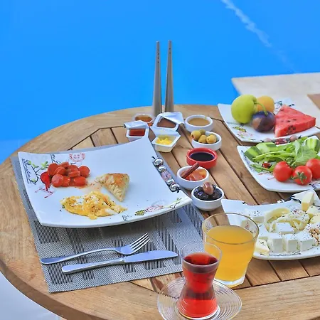 Linda Class Hotel 3*