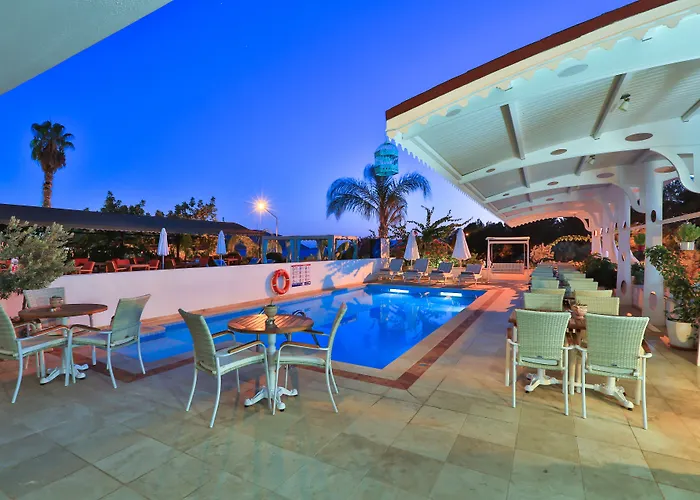 Linda Class - Boutique Class