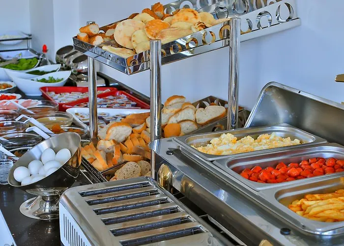 Linda Class - Boutique Class