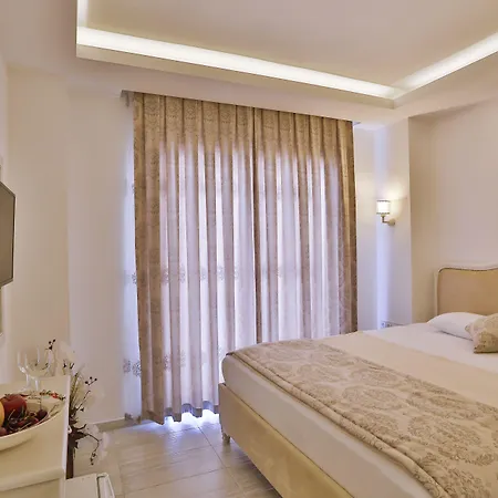 Linda Class - Boutique Class Hotel 3*